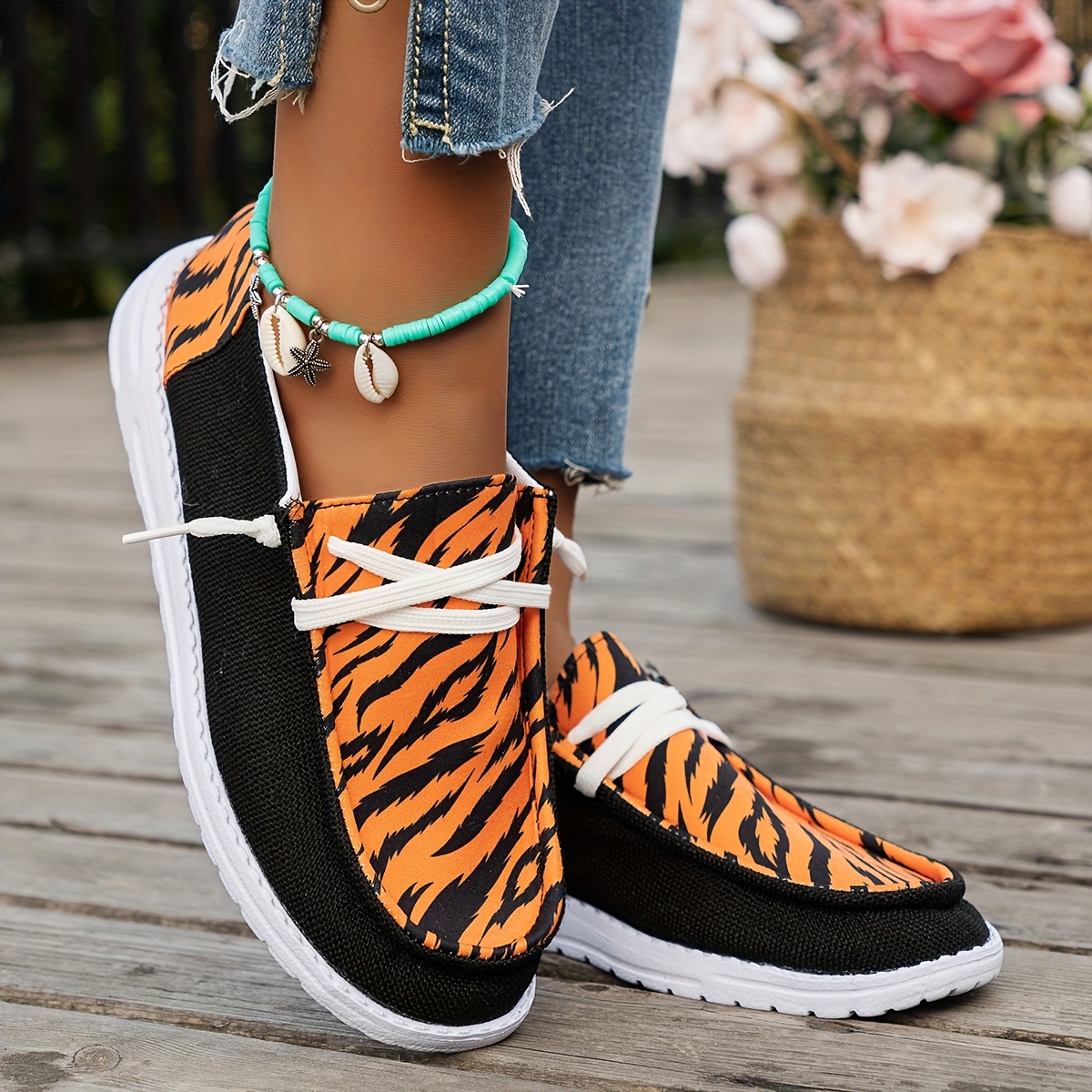 women s striped pattern canvas shoes casual lace outdoor details 3