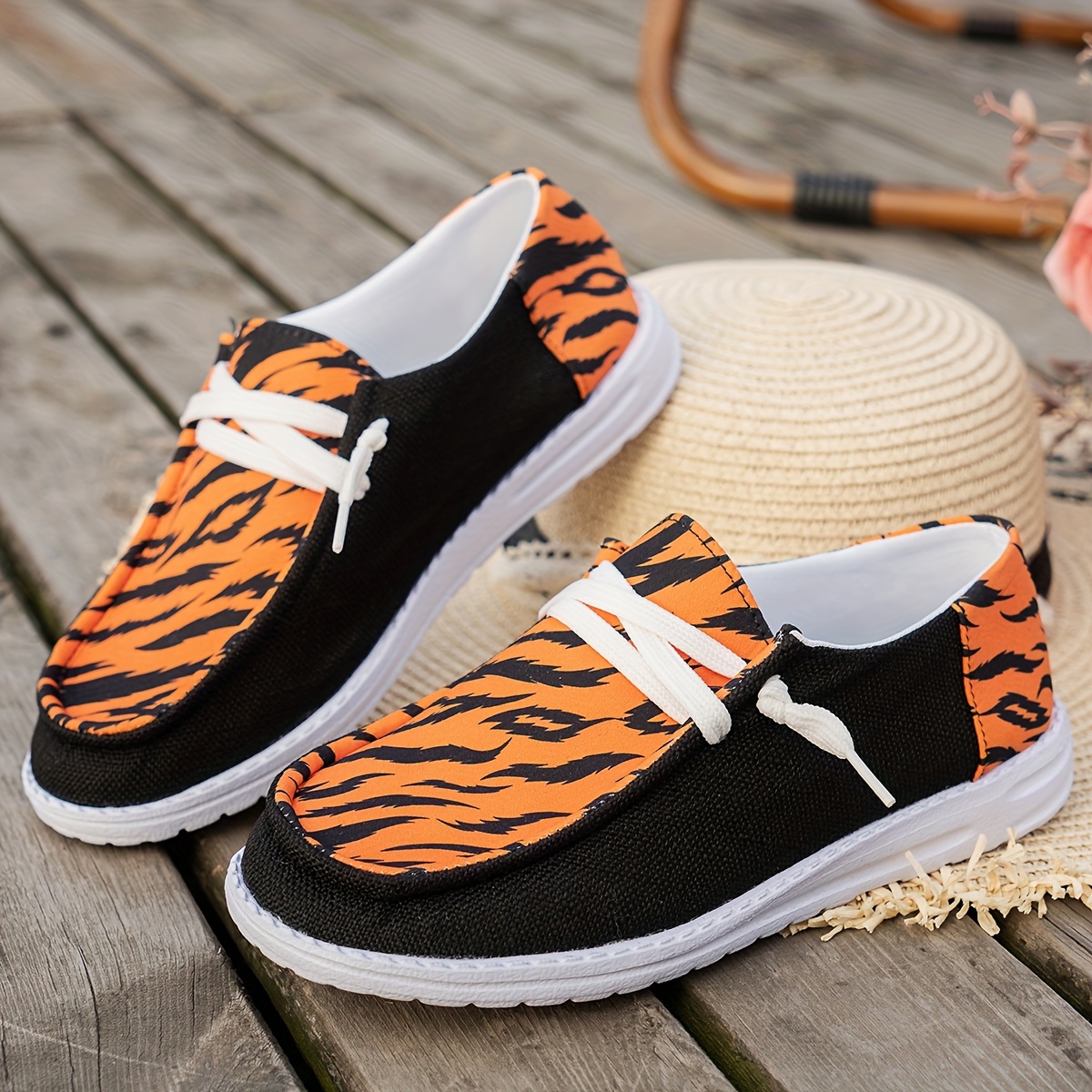 women s striped pattern canvas shoes casual lace outdoor details 4